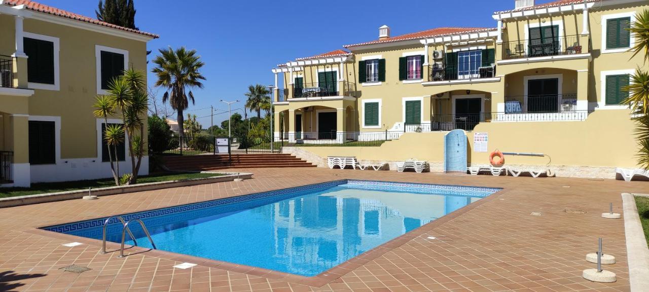 5B Sra Da Rocha - Casas & Papeis Apartamento Armação de Pêra Exterior foto