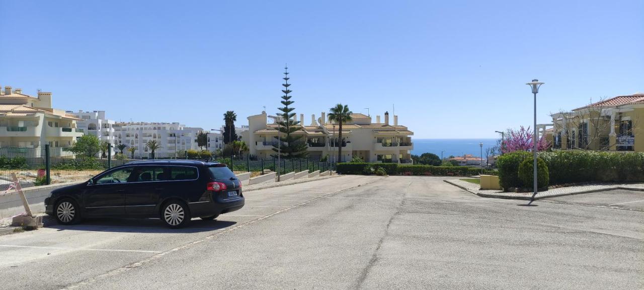5B Sra Da Rocha - Casas & Papeis Apartamento Armação de Pêra Exterior foto