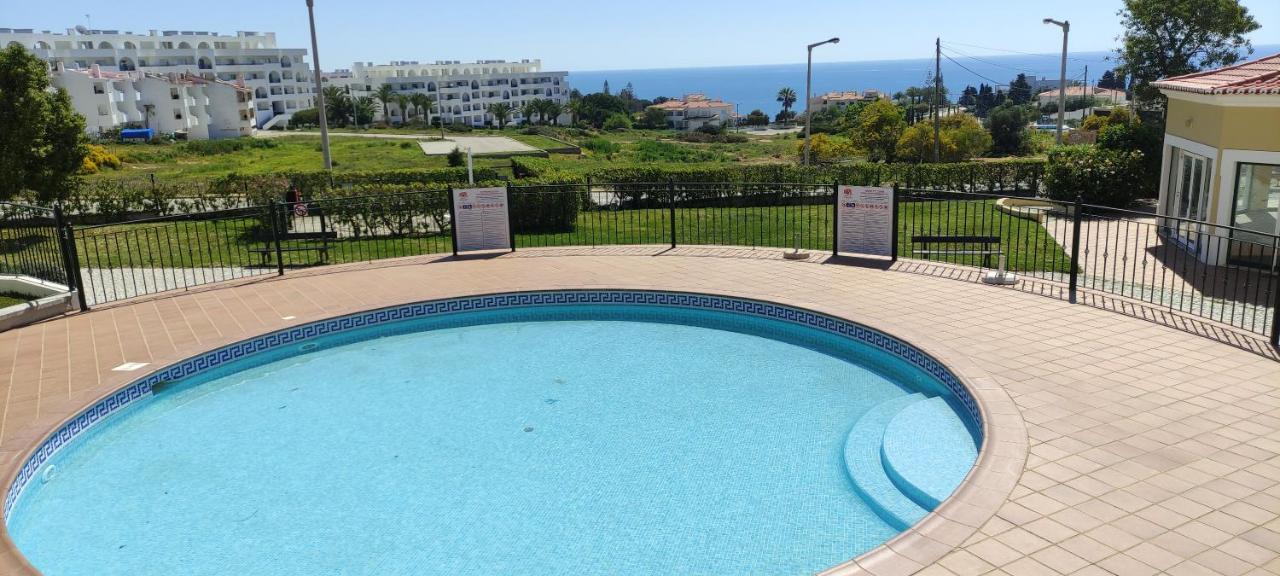 5B Sra Da Rocha - Casas & Papeis Apartamento Armação de Pêra Exterior foto