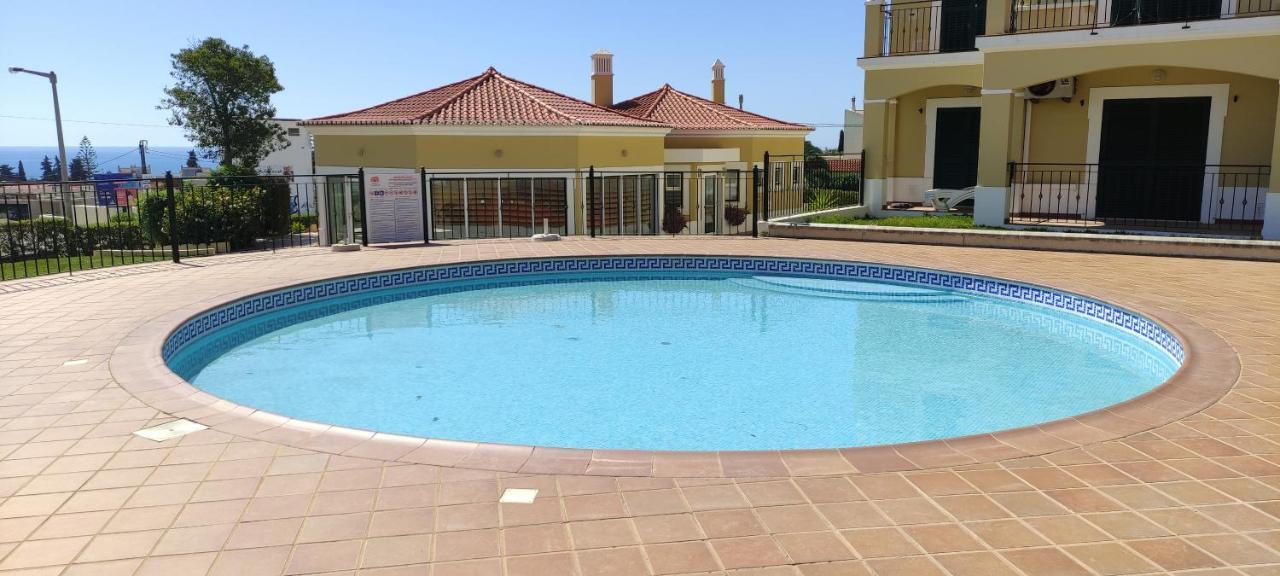 5B Sra Da Rocha - Casas & Papeis Apartamento Armação de Pêra Exterior foto